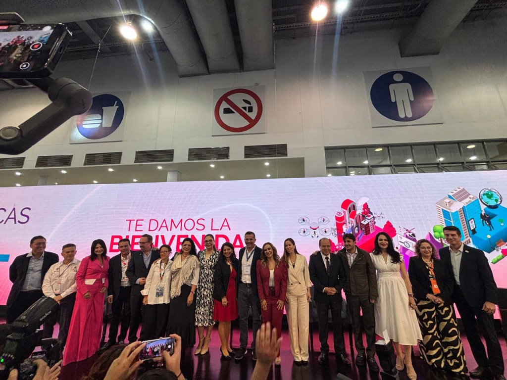 Inauguración de la reunión IBTM de las américas Incentive, Business Travel and Meetings en el Centro Banamex de la Ciudad de México los días 20 y 21 de agosto.