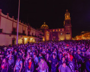 AL RITMO DEL BAILE Y LA TAMBORA DISFRUTAN LAS Y LOS ZACATECANOS LA CALLEJONEADA PARA SOLTEROS 2026
